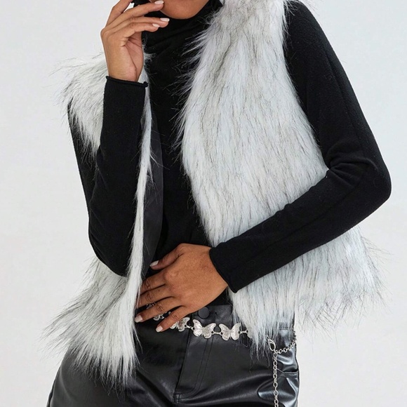 Cozy Vegan Fur Open Front Lined Loose Fit Vest - Picture 12 of 13